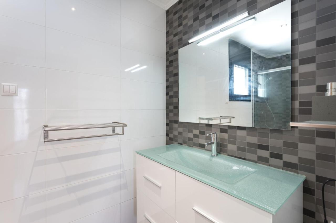 Villa Lloret: Beachside Retreat With Private Pool And Garden Lloret de Mar
