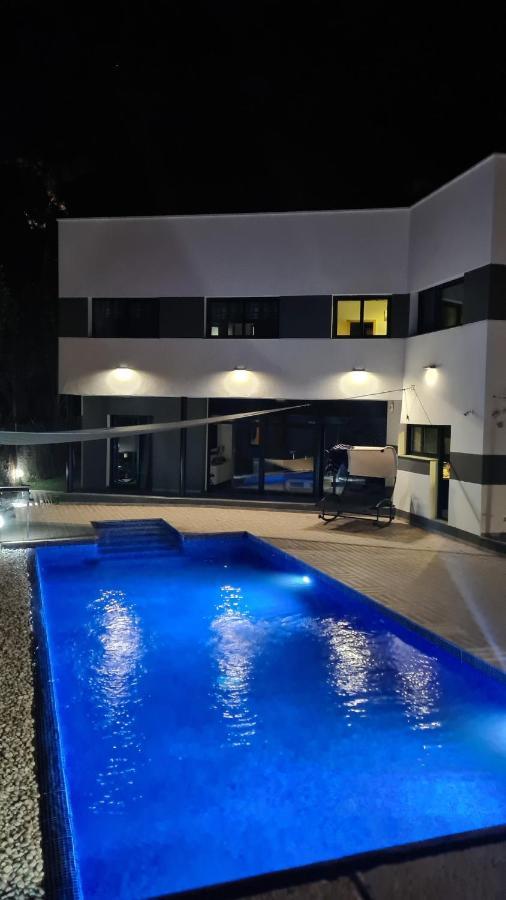 Lloret: Beachside Retreat With Private Pool And Garden